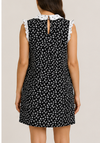 Vestido Negro Floral con Cuello Blanco