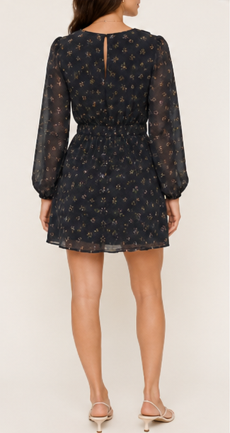 Vestido Mini Floral de Manga Larga con Volantes
