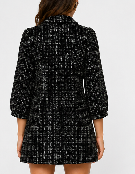 Abrigo Tipo Tweed con Botones – Color Negro